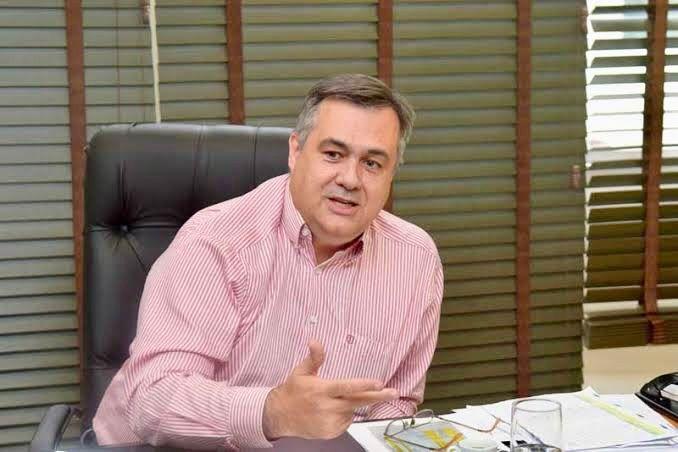 Beto Preto orienta sobre vacinação e aumento de leitos para síndromes respiratórias