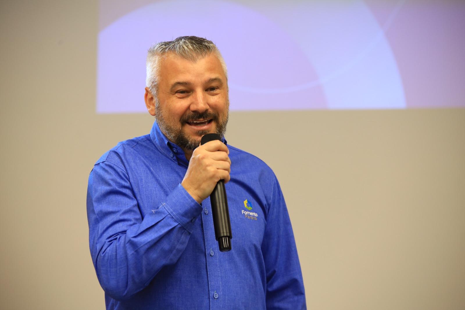 Renato Maçaneiro, da Fomento Paraná, comenta sobre investimentos e linhas de crédito no estado