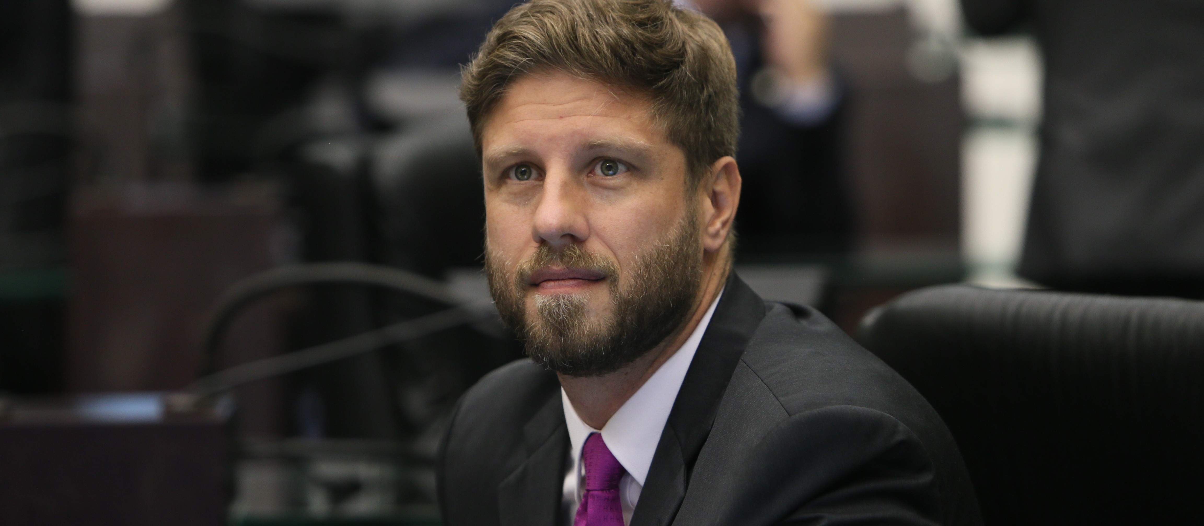Deputado recorre à Justiça contra pedágios 