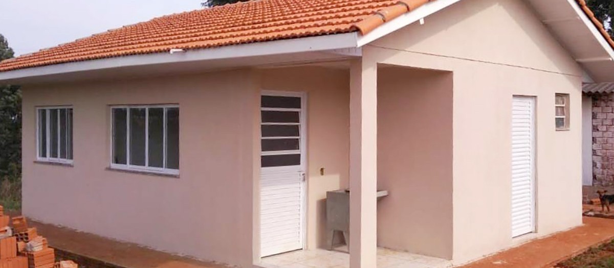 Cohapar e prefeitura vistoriam obras de 57 casas rurais em Cascavel