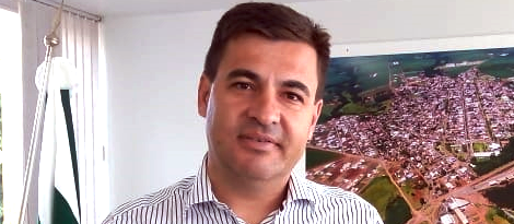 "Estamos visitando os municípios e montando a chapa"