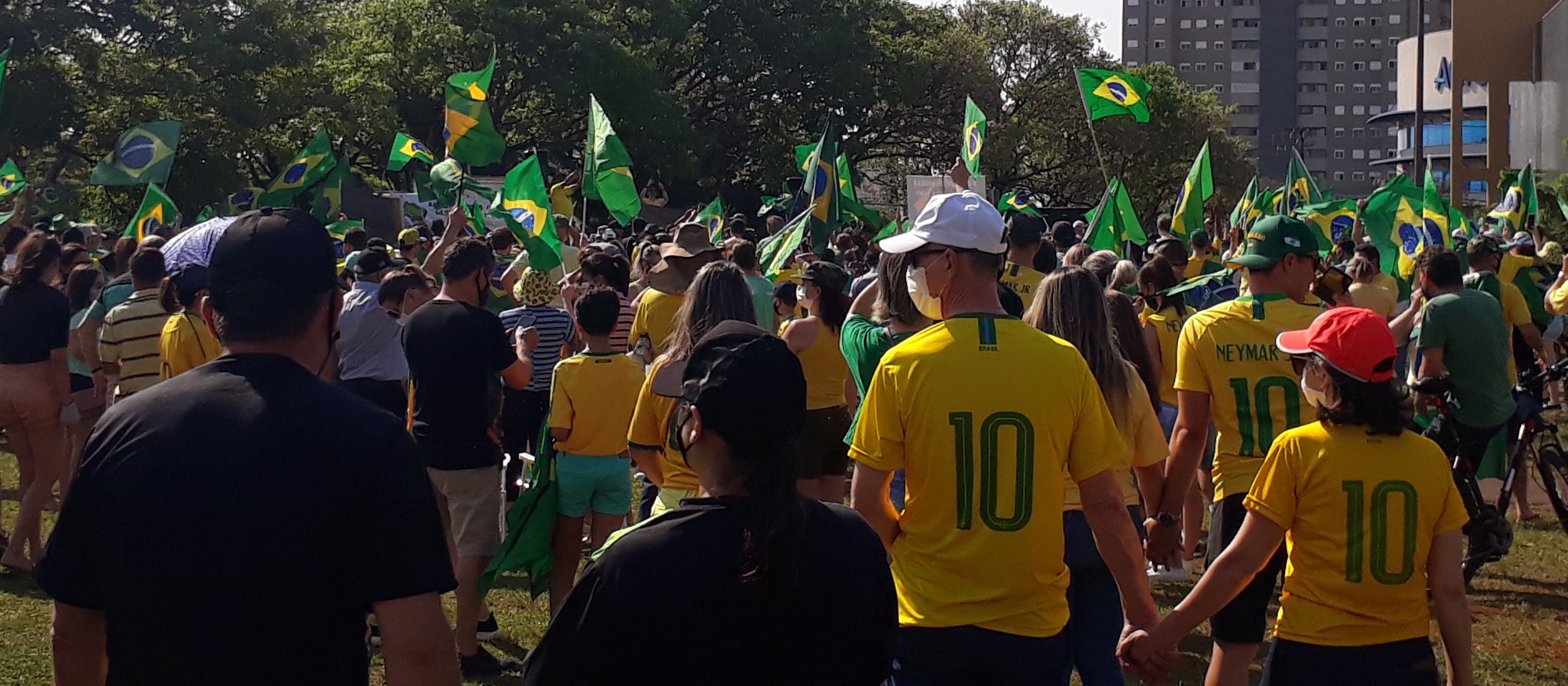 7 de Setembro é marcado por manifestação em Cascavel
