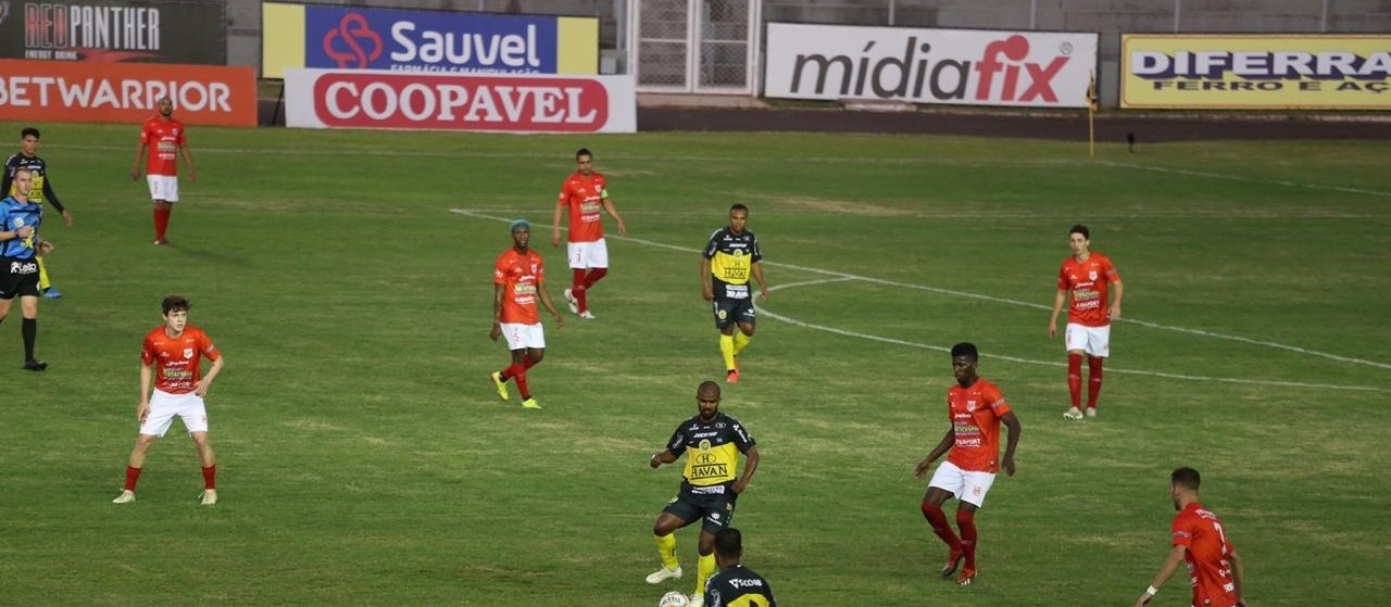 FC Cascavel goleia Rio Branco por 5x0 e está na semifinal
