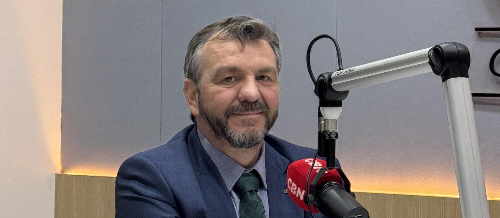 "O trânsito de Cascavel precisa da conscientização dos motoristas", orienta Dr. Emerson Klayton