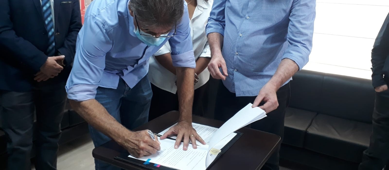Projeto de Lei do Refic 2021 é protocolado na Câmara de vereadores 