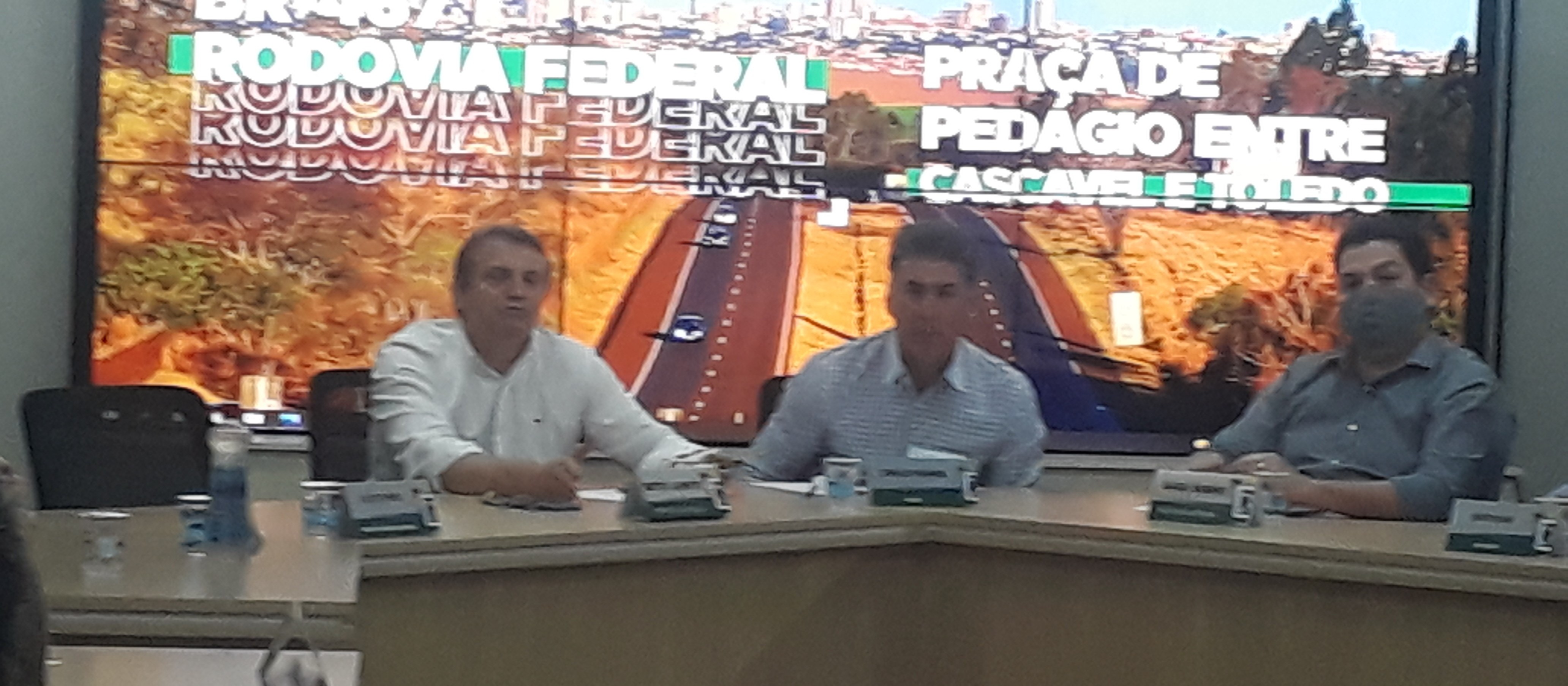 Praça de pedágio na BR-467 é discutido em Cascavel 