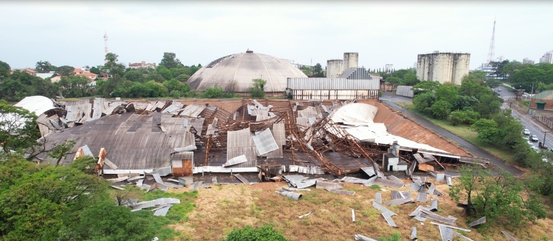 De acordo com o Simepar Cascavel registrou um tornado nesta quarta (4)