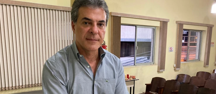 "Os prefeitos me pedem para ser candidato a governador"