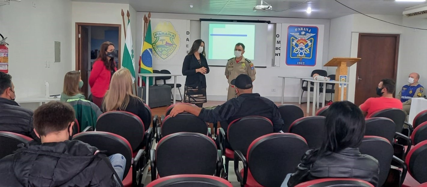 Com táxi "herdado", novos profissionais chegam ao mercado com capacitação gratuita