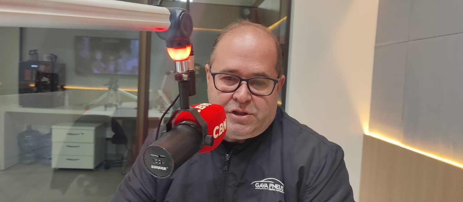 "Precisamos ficar atentos para alguns cuidados especiais com o carro no período de frio", diz Floriano