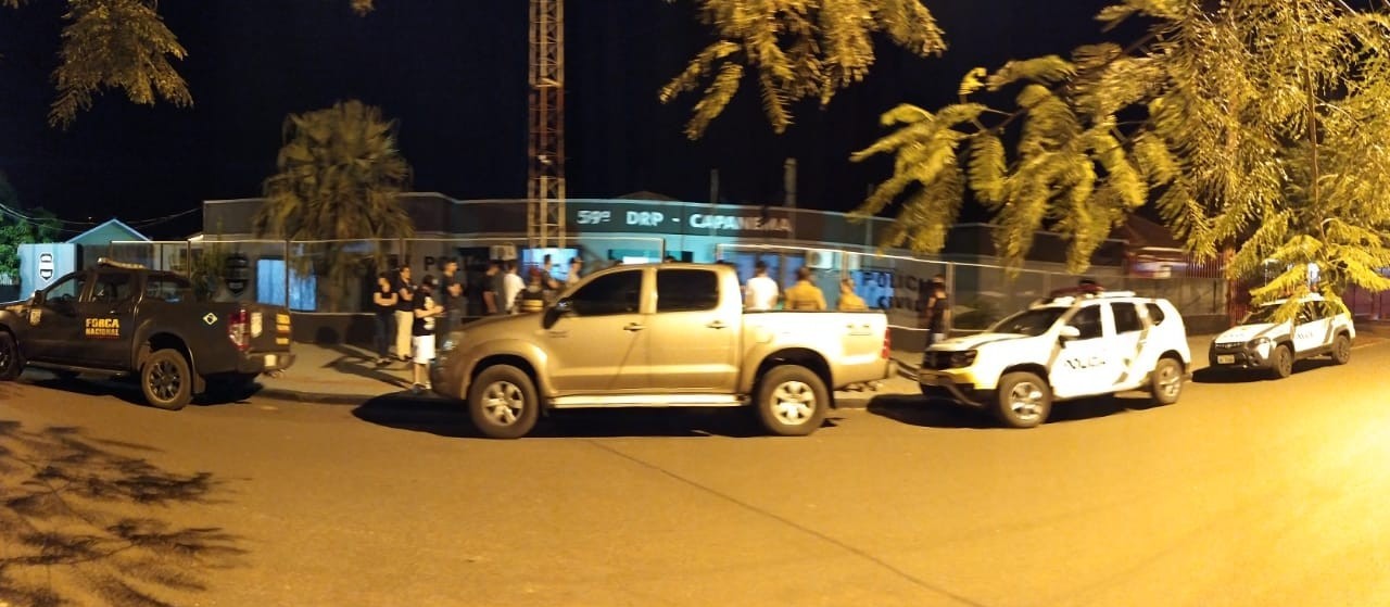 Polícia fecha festa rave e apreende drogas