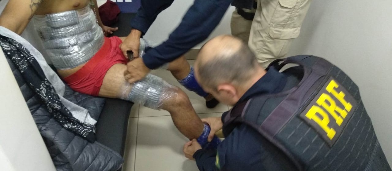 Homens transportavam mais de 5 mil munições em ônibus