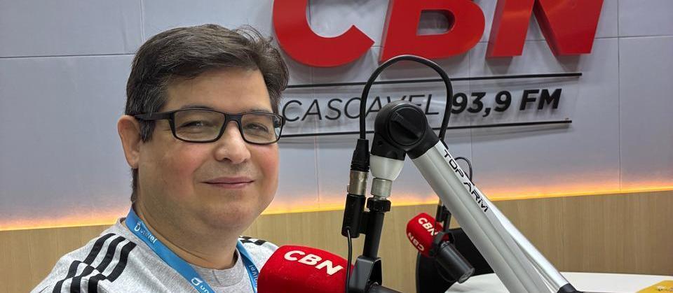 Taxa de inadimplência sobe 9,4% em 12 meses no Brasil e atinge 43,9% da população adulta