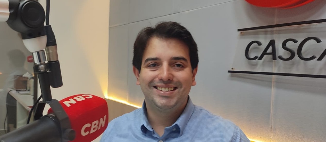 "Fiquei surpreso quando descobri que o meu livro fazia parte do acervo do STJ", diz Fettback