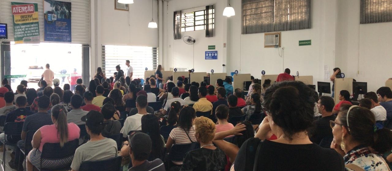 Agência do trabalhador faz mutirão de atendimento