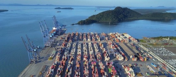 Apesar dos efeitos da estiagem, exportações do Paraná cresceram 13,9% em 2022
