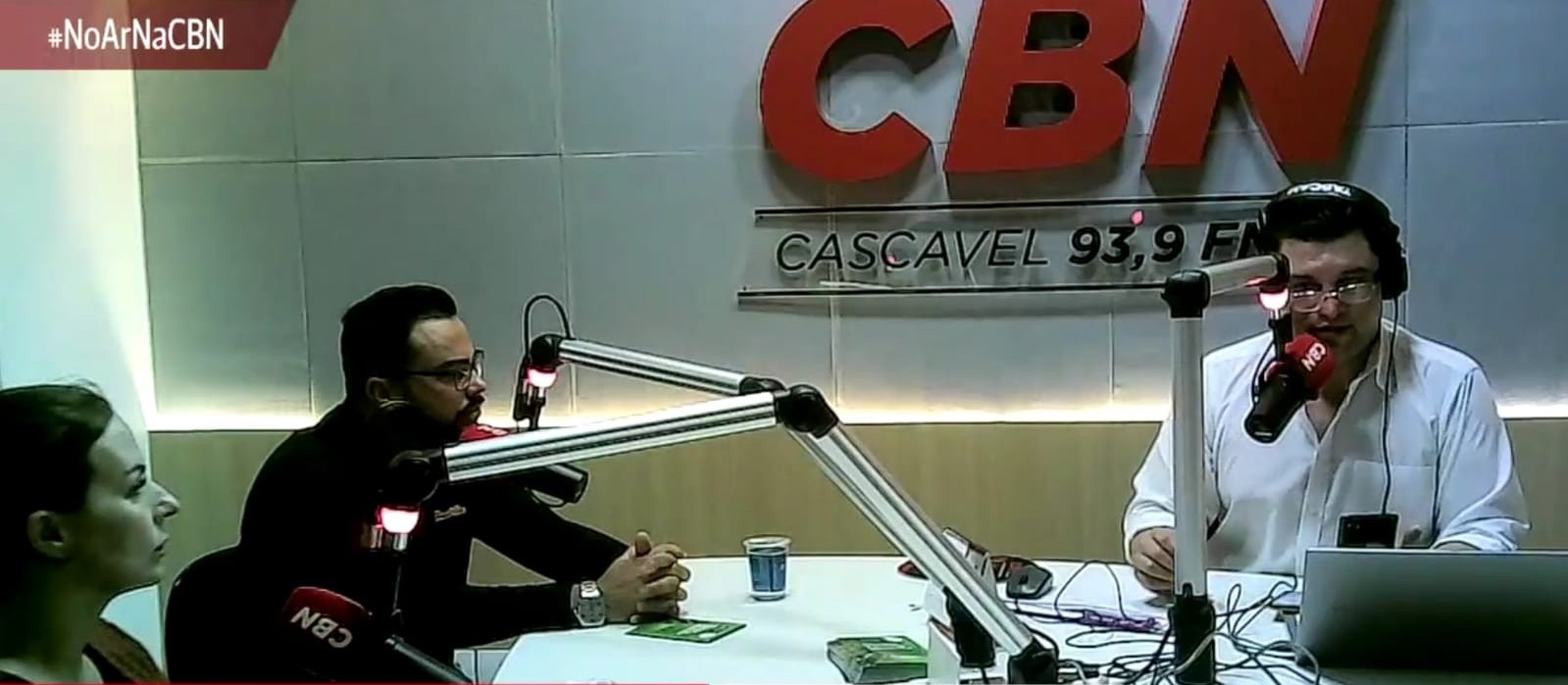 "Viver o presente é sempre ter um novo motivo para brindar"