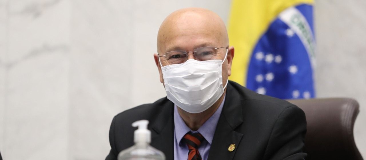 Deputado alerta municípios sobre implantação da internet 5G
