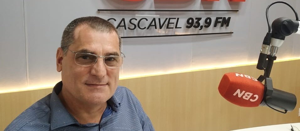 "Vamos ouvir os candidatos para saber qual estará mais comprometido com os micro empresários”, diz Viapiana
