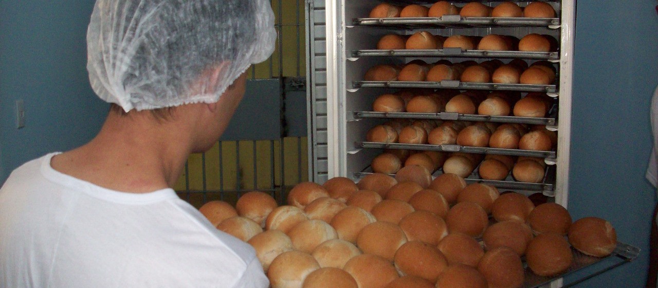 Penitenciária Estadual de Cascavel vai produzir pães para atender demanda das unidades regionais