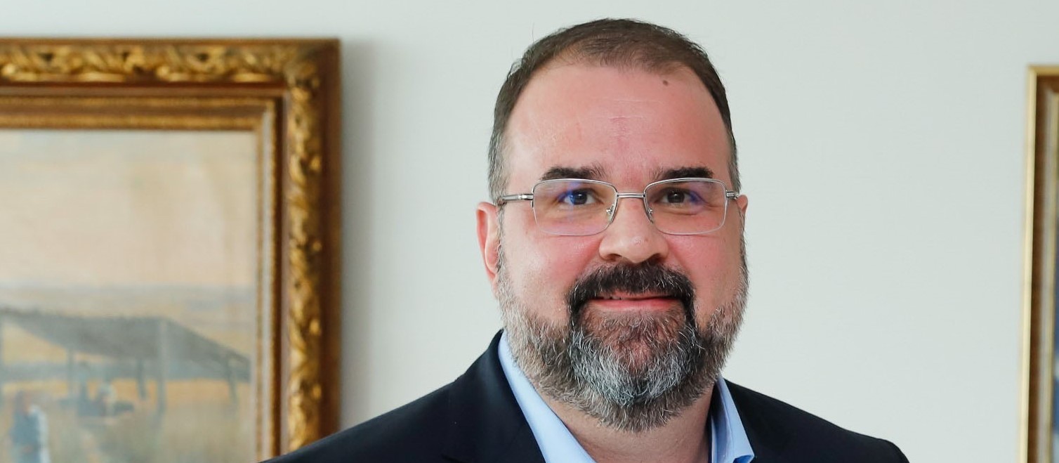 "Aqui no Paraná posso afirmar que o rádio tem sido de extrema importância"