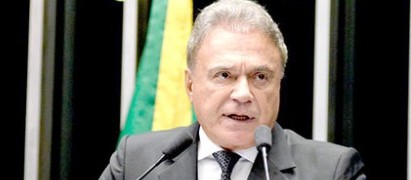 "A terceira via só terá possibilidade se houver maturidade política e bom senso"