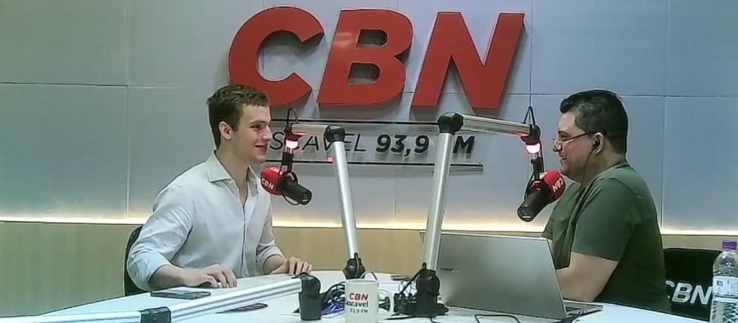 "Comecei cedo a trabalhar na loja, seguindo o caminho do meu pai", diz Carlos