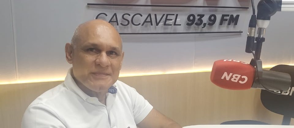 "Quando se fala em fechar um Poder, está falando em fazer ruir toda a democracia" diz Marcos Vinícius