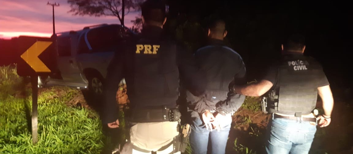 Polícia desarticula quadrilhas especializadas em furtos de camionetes 