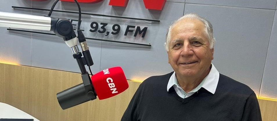 "O governo convida o MST para participar do Plano Safra, isso é preocupante", diz Vallini