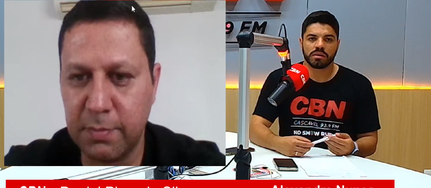 “Daqui a dez anos não teremos mais o celular físico, ele será basicamente um holograma", diz professor Daniel