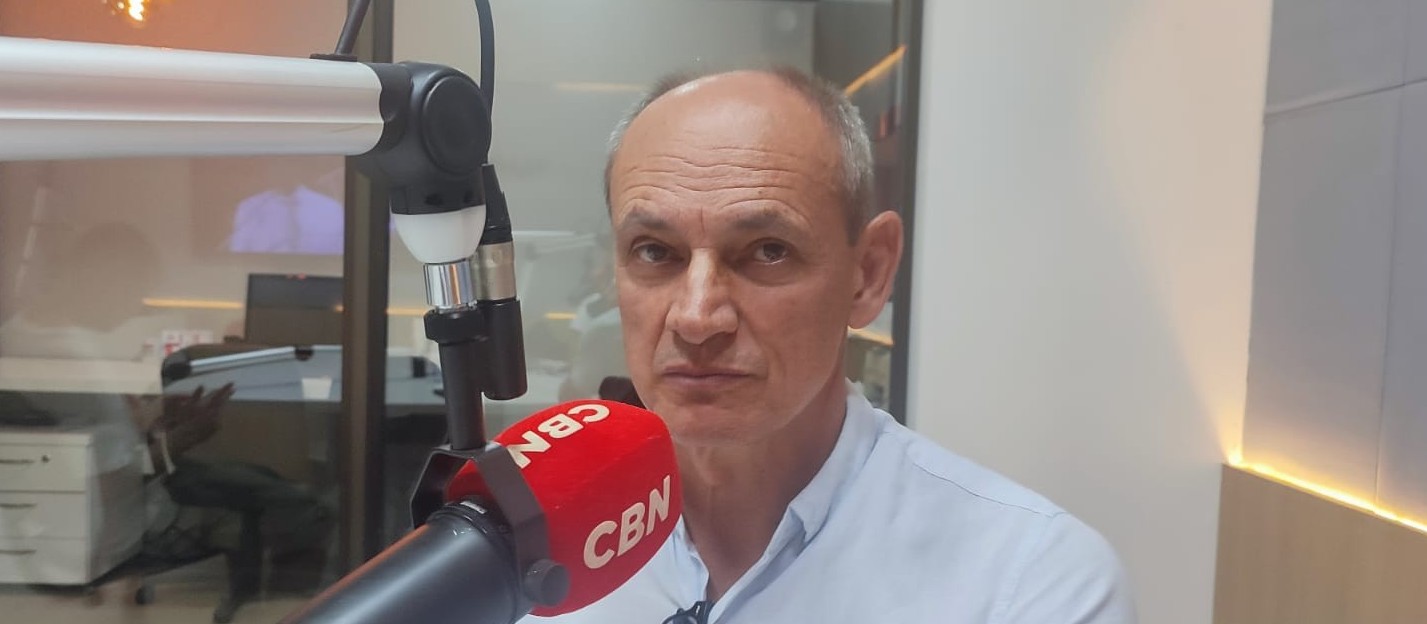 Esquerda: "O Bocasanta é humano, tem um olhar diferente para a periferia, ótima alternativa", diz Matias