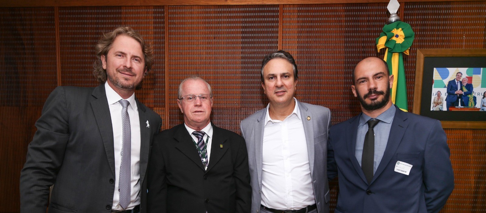 Zeca Dirceu promove semana da educação do Paraná no MEC