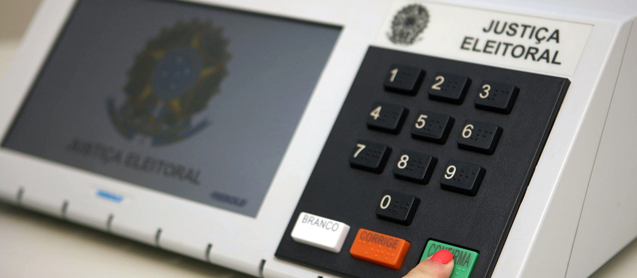 Em Cascavel, estão aptos a votar 223 mil eleitores em 77 locais e 569 urnas