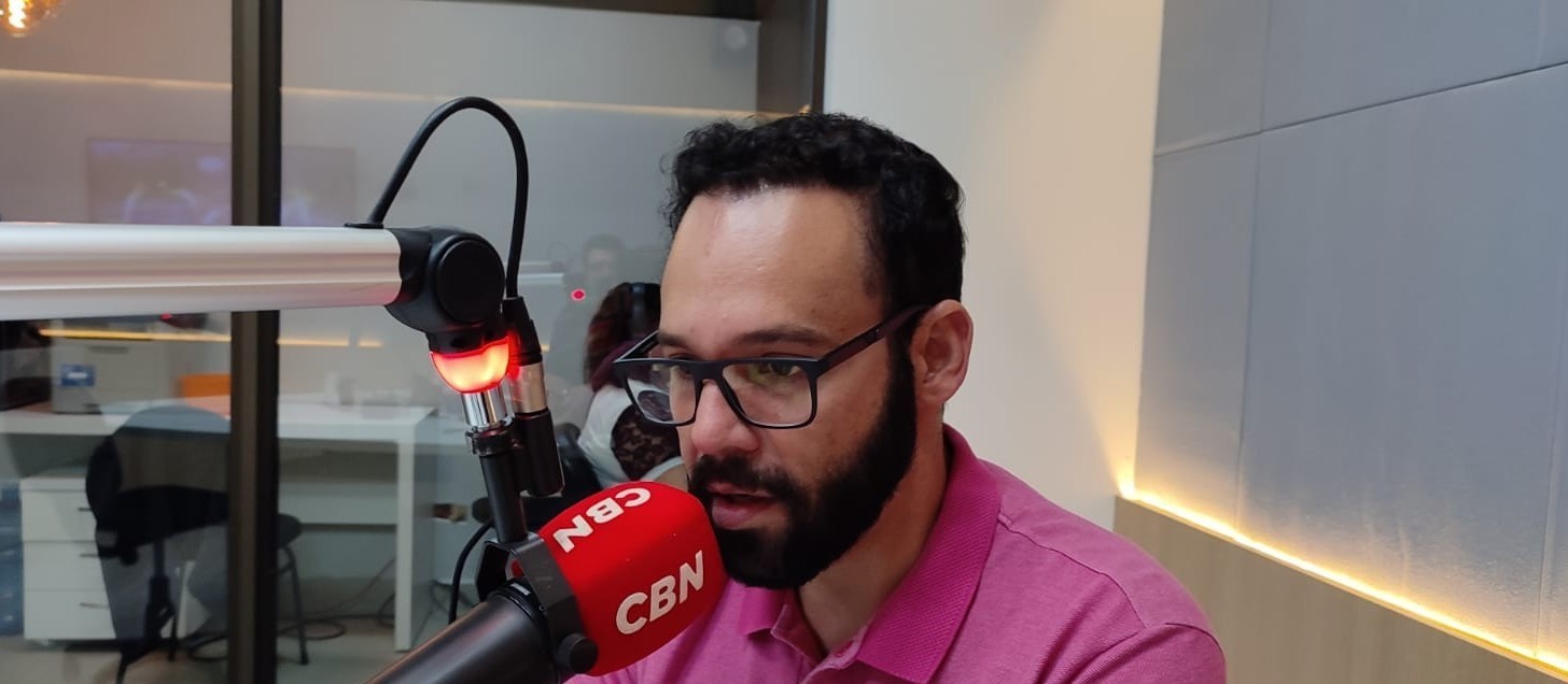 "O atendimento oftalmológico no HU é espetacular, a população não tem ficado desassistida", diz Muniz