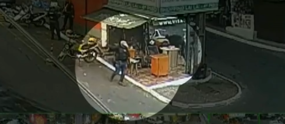  Foz do Iguaçu Cambistas são vítimas de assalto no centro de Cidade do Leste