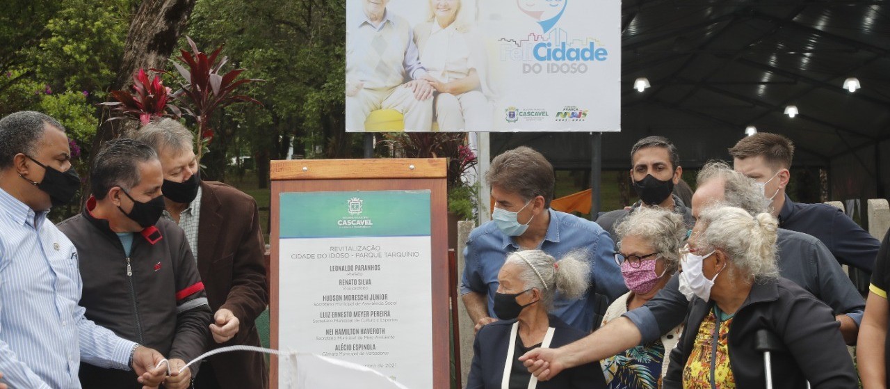 Prefeitura entrega revitalização do Parque Tarquínio