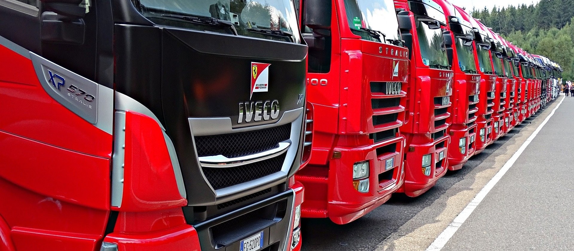 Sinrtopar realiza palestra para empresários do transporte terrestre
