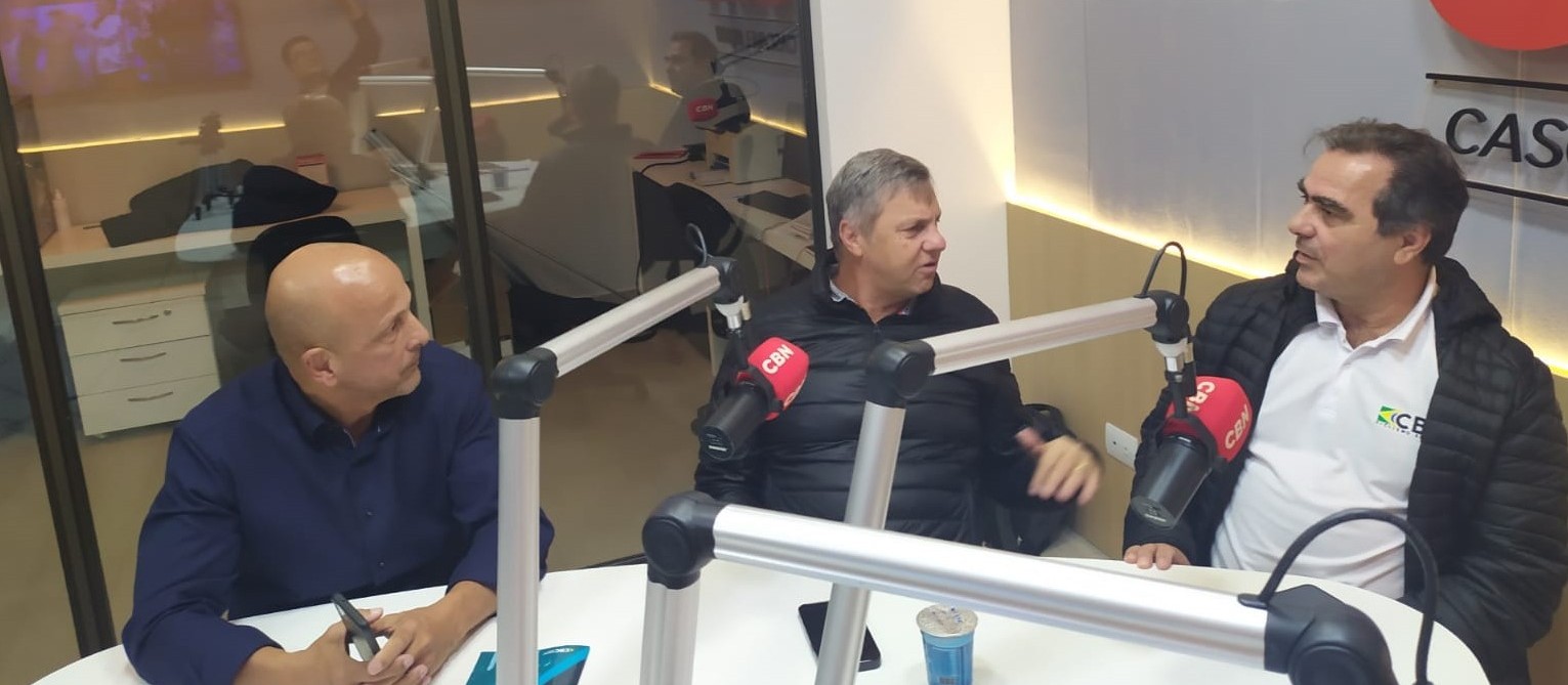 "O ciclismo está tendo um avanço muito grande no Brasil", diz Vasconcellos