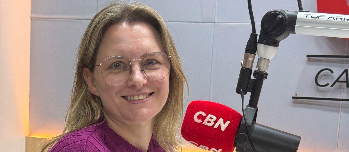 Psicóloga Fabíola Beleia reflete sobre casamento e divórcio