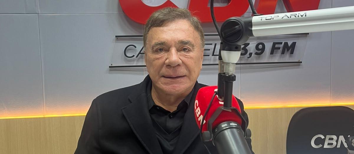Pré-candidato ao Senado, Alvaro Dias visita Cascavel
