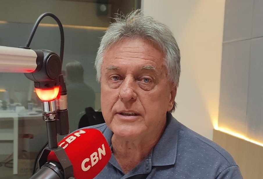 "Existe uma diferença entre a vacina aplicada nas clínicas privadas, mas não de qualidade", diz Bailak