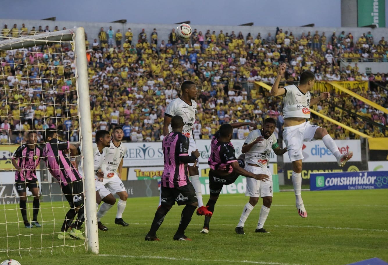 Cascavel perde para o Maringá por 1x0 no Olímpico