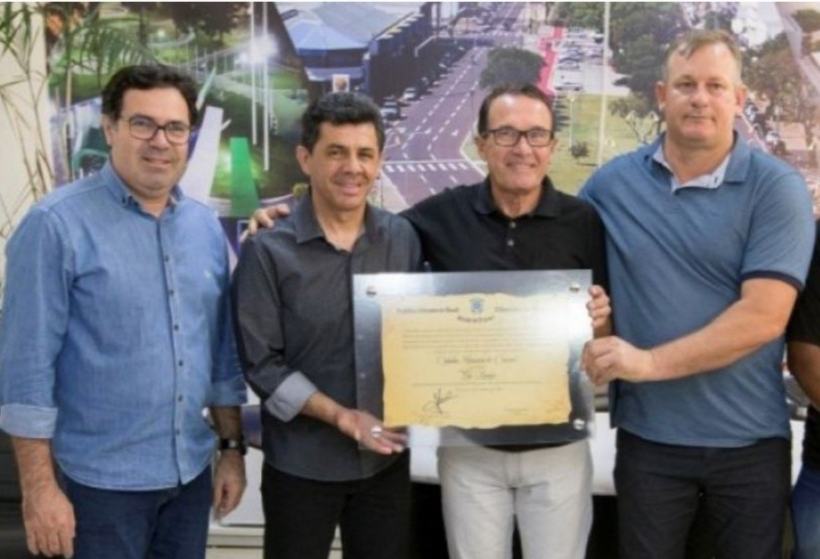 Eloi Kruger recebe  título de Cidadão Honorário de Cascavel