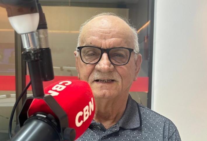 "Meu tataravô é um dos autores da música 'Noite Feliz", tocada pela primeira vez em 1818", diz Gruber