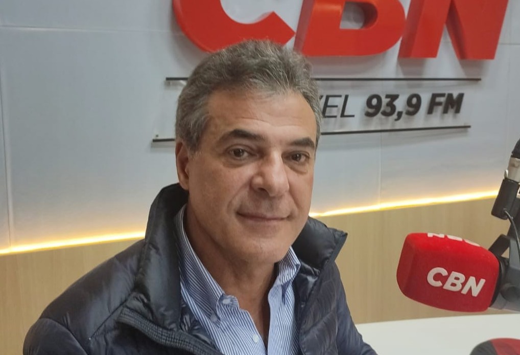 "Se eu for deputado, será pra servir e pra rebater as tentativas que houve de macular nossa honra"