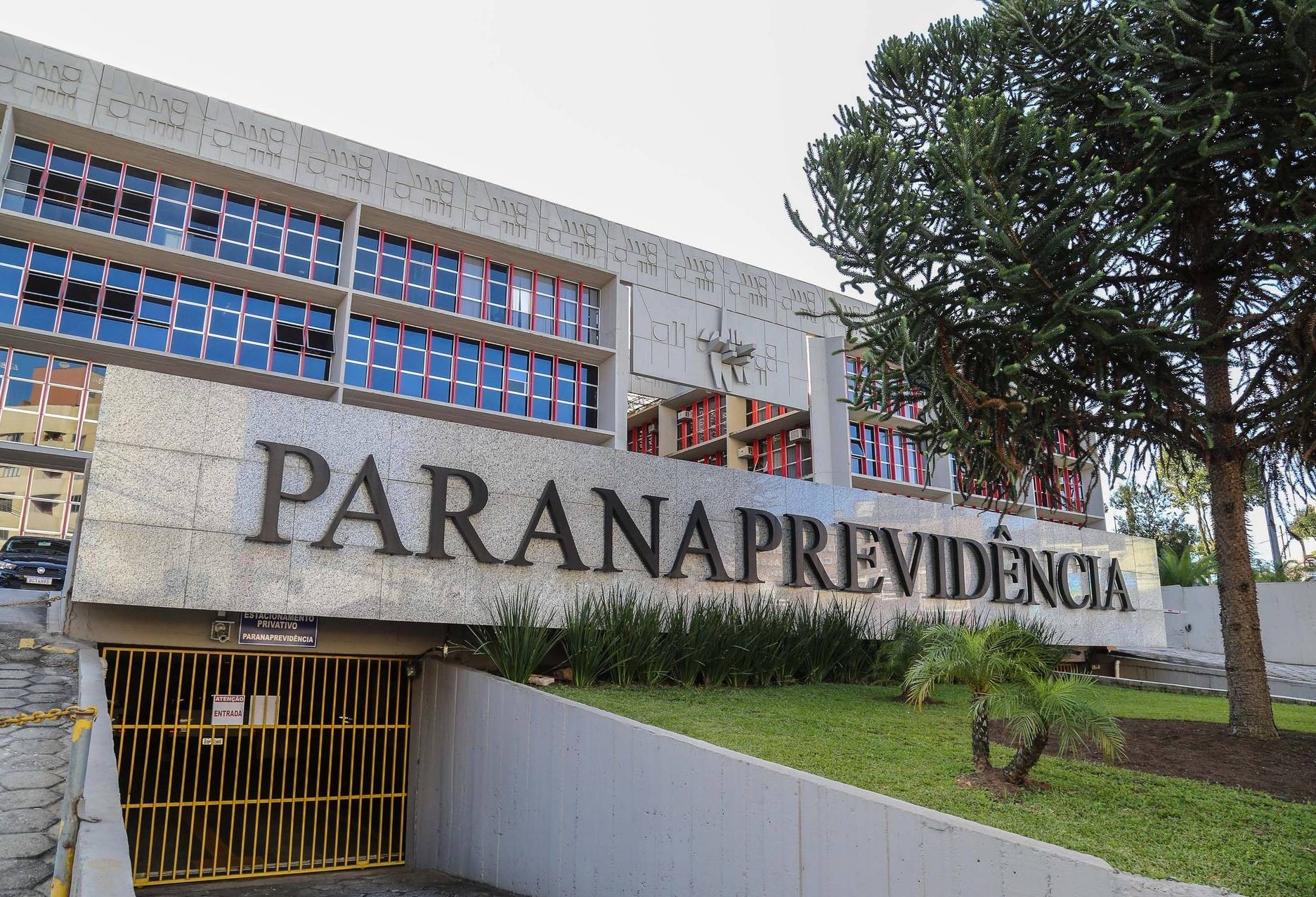 Advogado aponta equívocos na Previdência Estadual