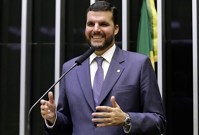 "É possível produzir e preservar", diz deputado 