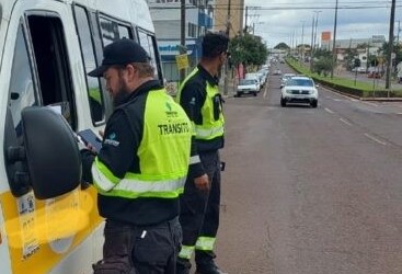 Transitar alerta sobre cobrança indevida em estacionamento público em dias de jogos do Cascavel