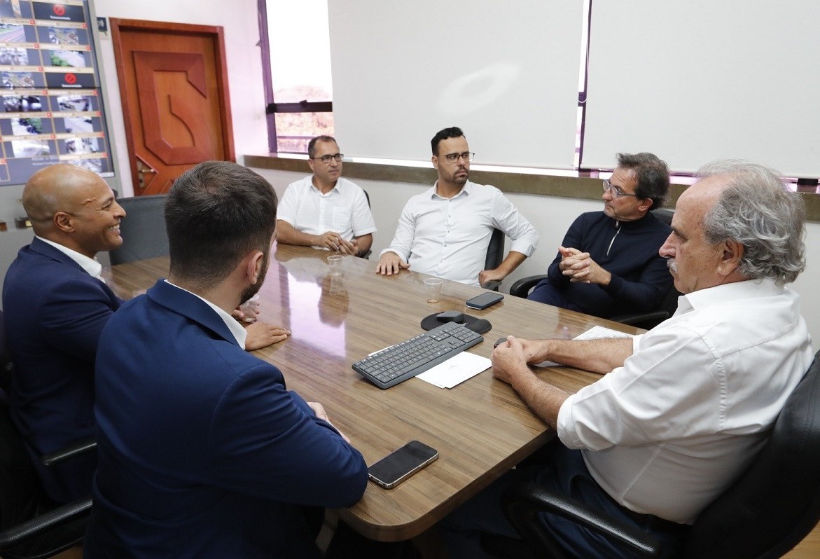 Cascavel e Portugal discutem parceria e inovação tecnológica
